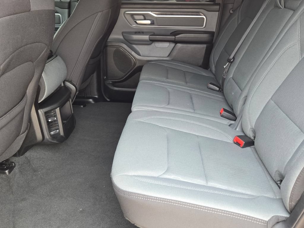 Used 2022 RAM 1500 Big Horn AWD/4WD image 17