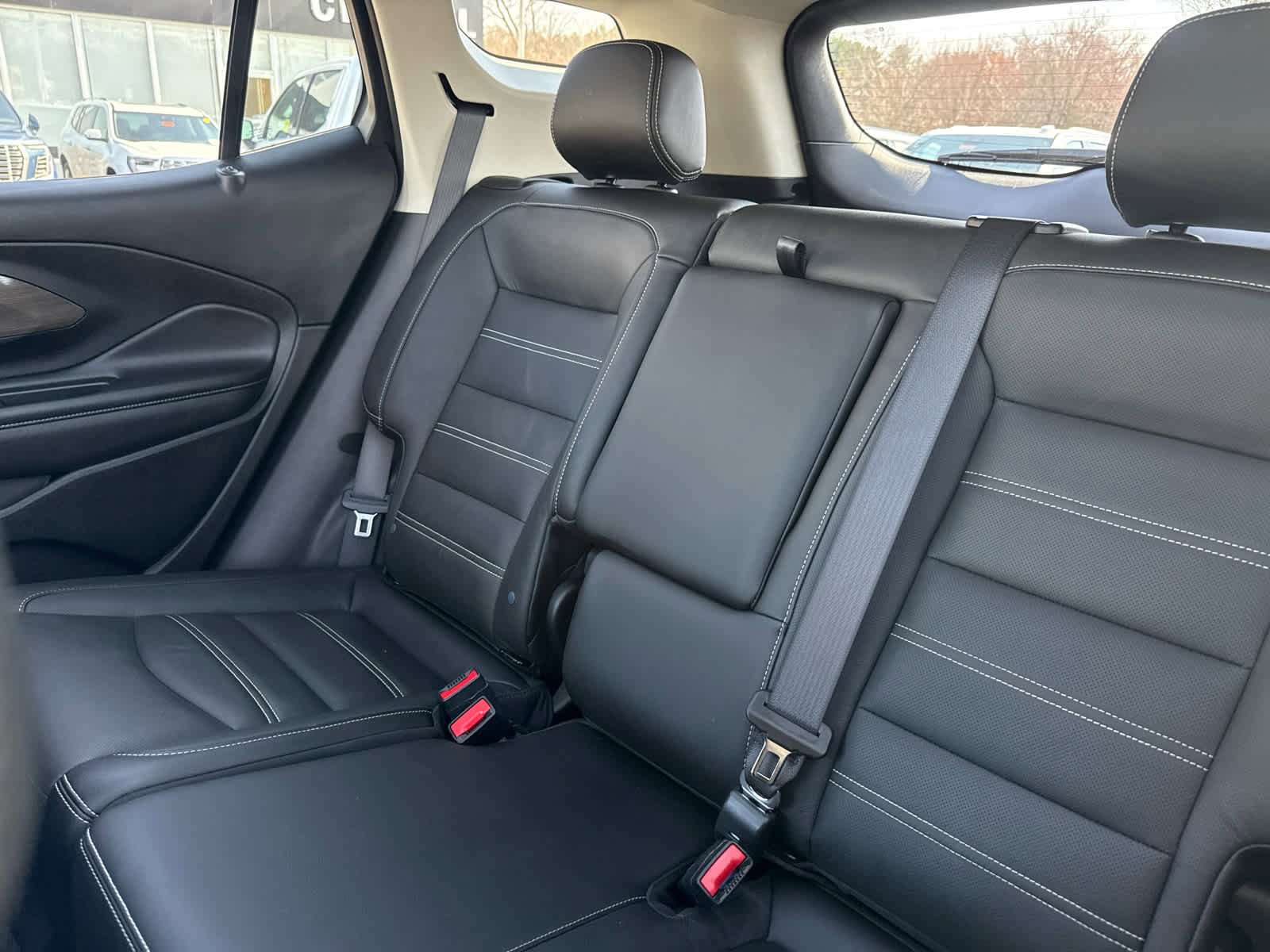 Used 2023 GMC Terrain Denali w/ Denali Premium Package image 23