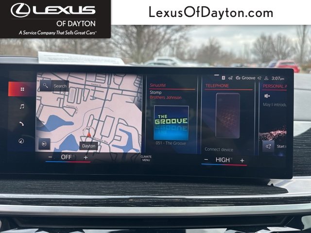 Used 2023 BMW X7 M60i w/ Executive Package image 28