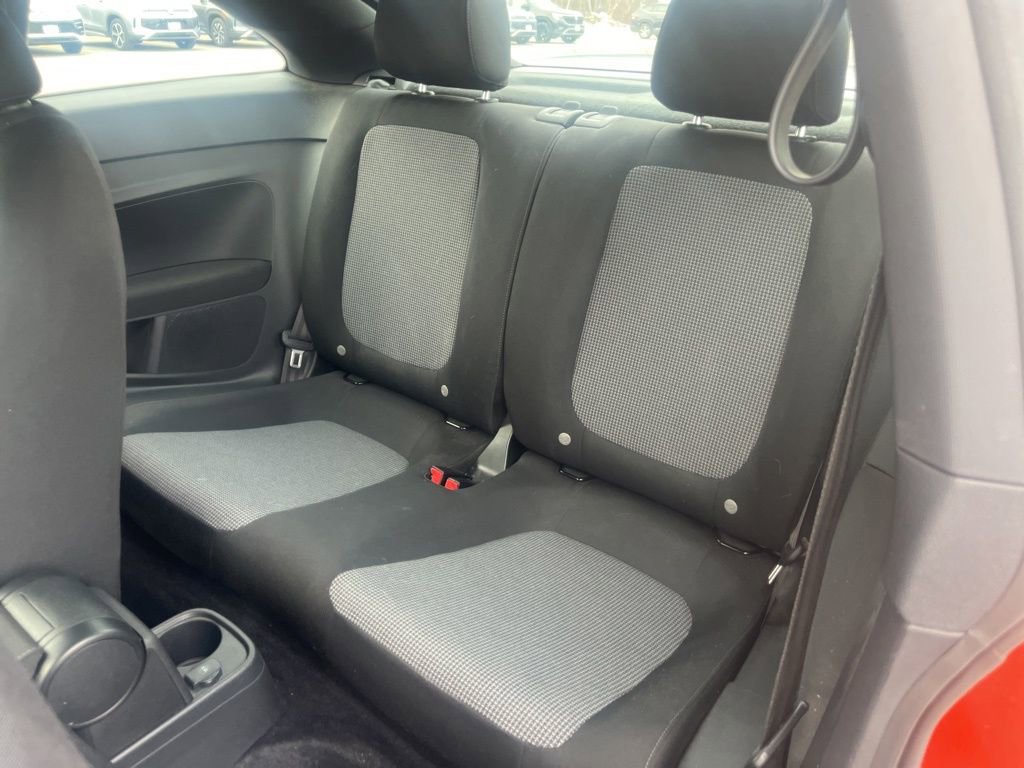 Used 2019 Volkswagen Beetle 2.0T S image 13