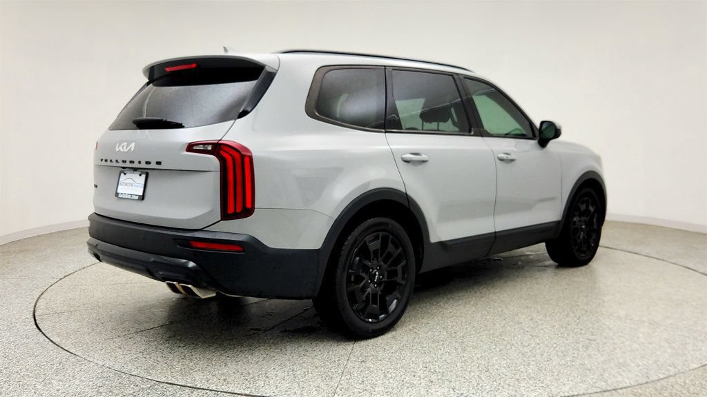 Used 2022 Kia Telluride SX w/ SX Prestige Package AWD/4WD image 5