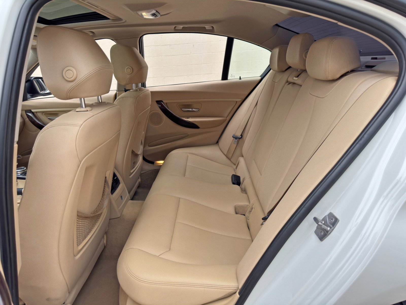 Used 2014 BMW 328d Sedan RWD image 36