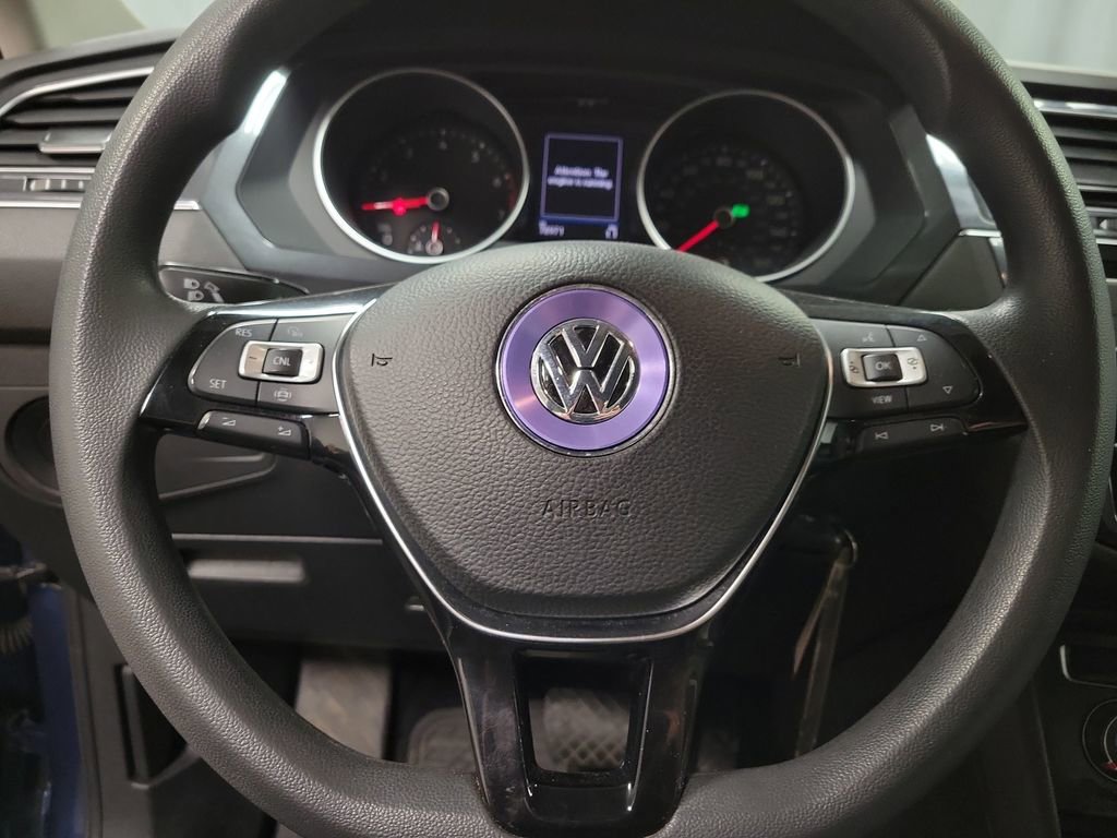 Used 2020 Volkswagen Tiguan S FWD image 18