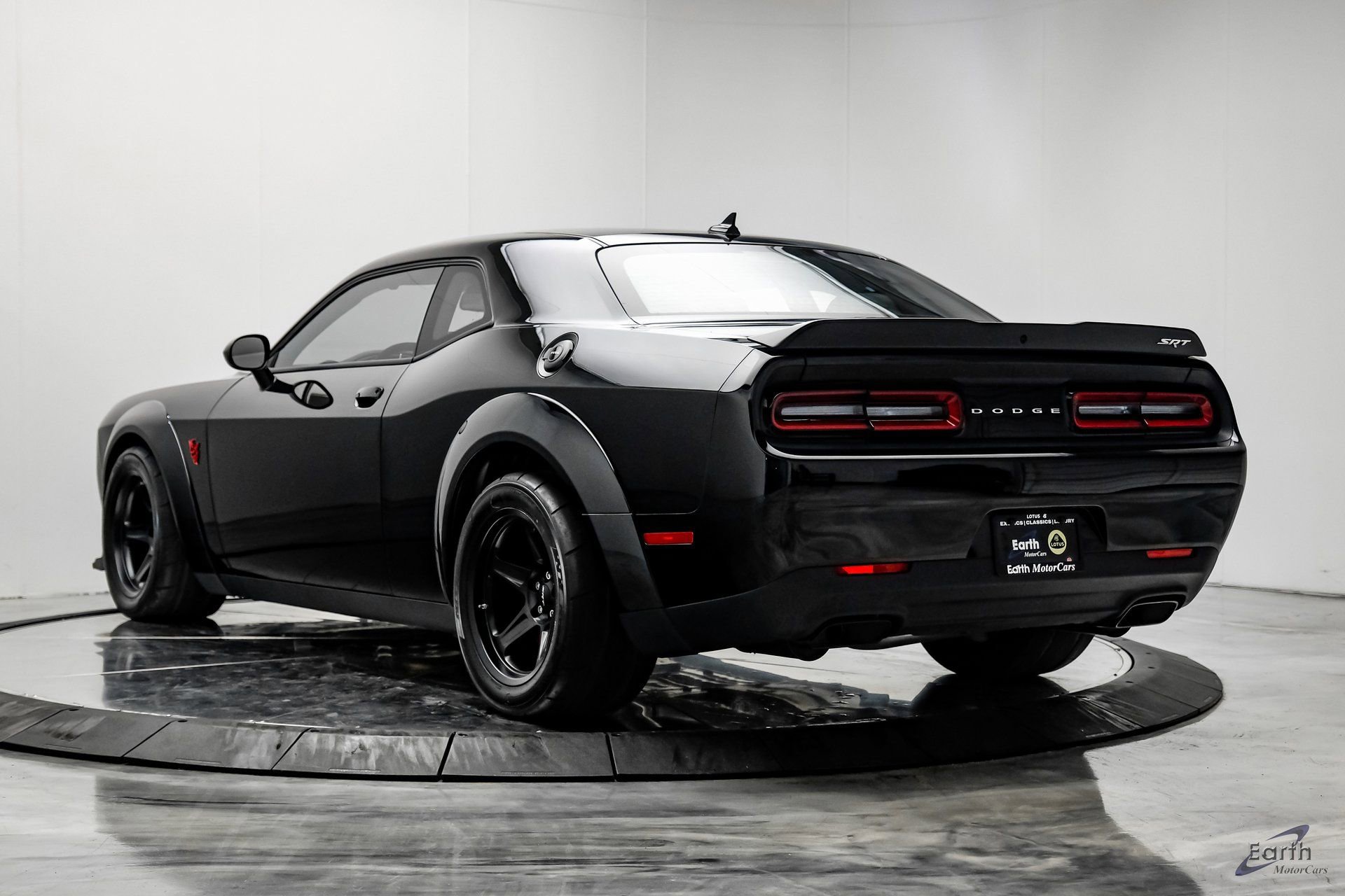 Used 2018 Dodge Challenger SRT Demon RWD image 12