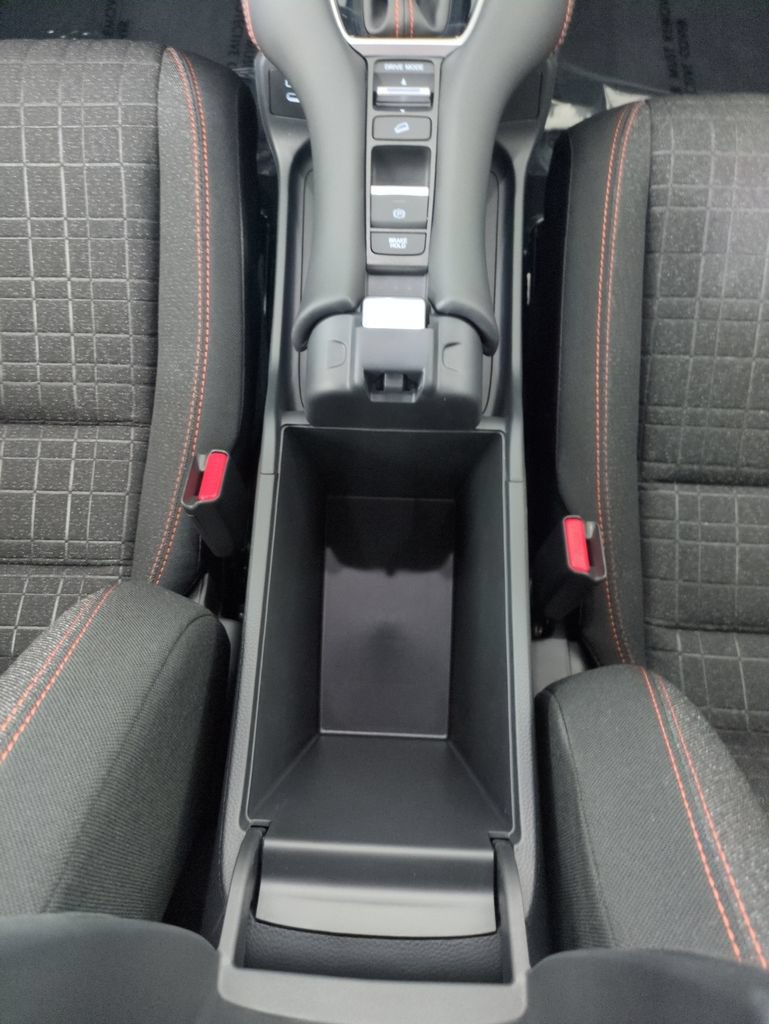 Certified 2026 Honda HR-V Sport image 28