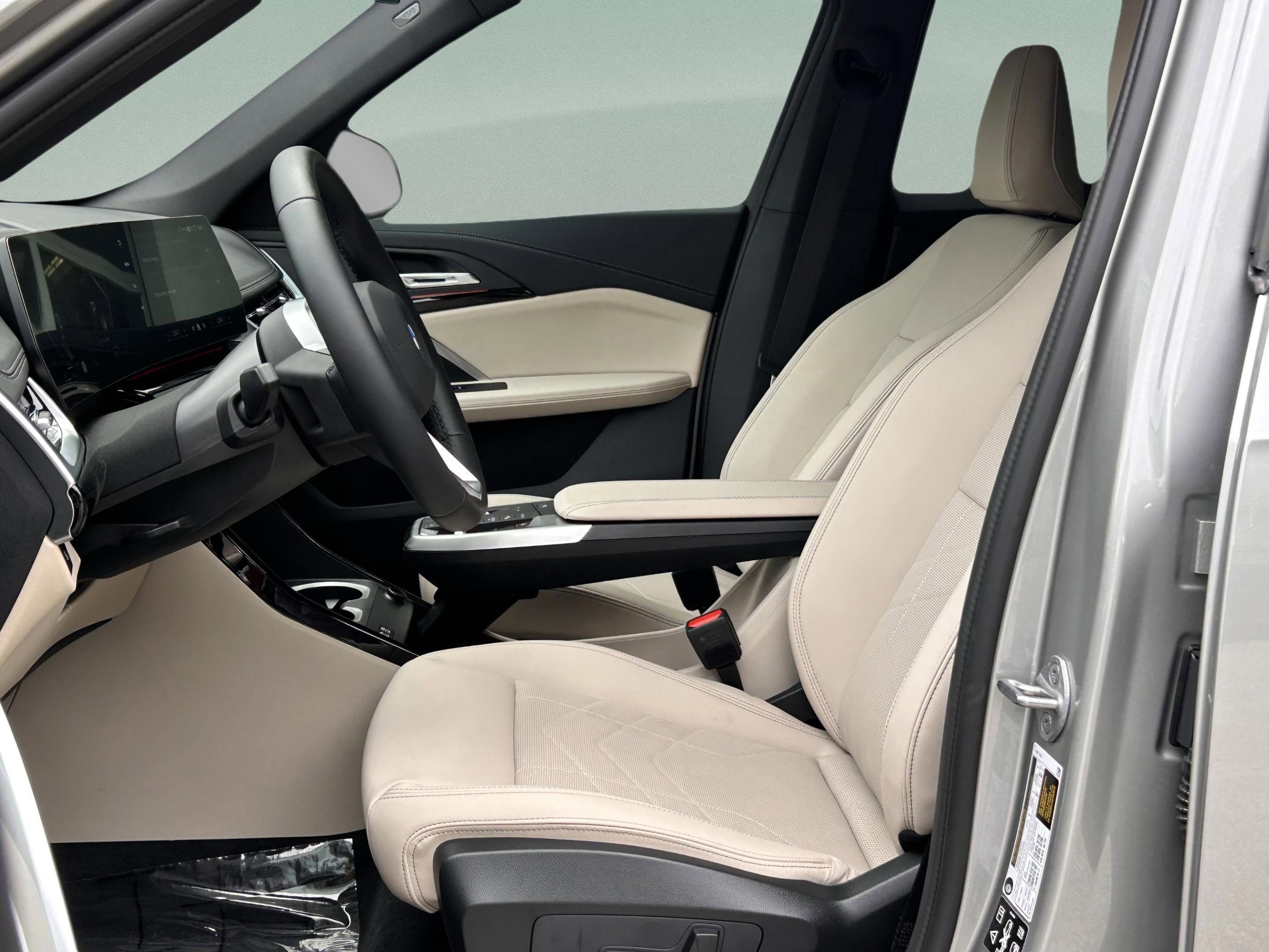 Used 2025 BMW X1 xDrive28i w/ Convenience Package image 20