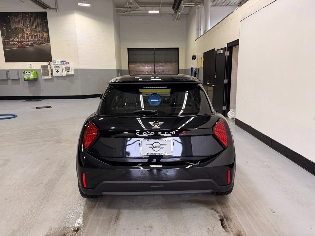 New 2026 MINI Cooper S FWD image 4