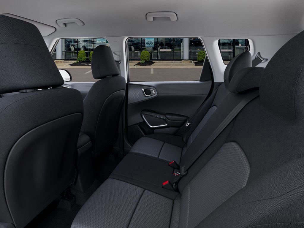 Used 2025 Kia Soul LX image 20