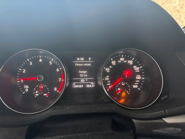 Used 2018 Volkswagen Passat 2.0T SE FWD image 10