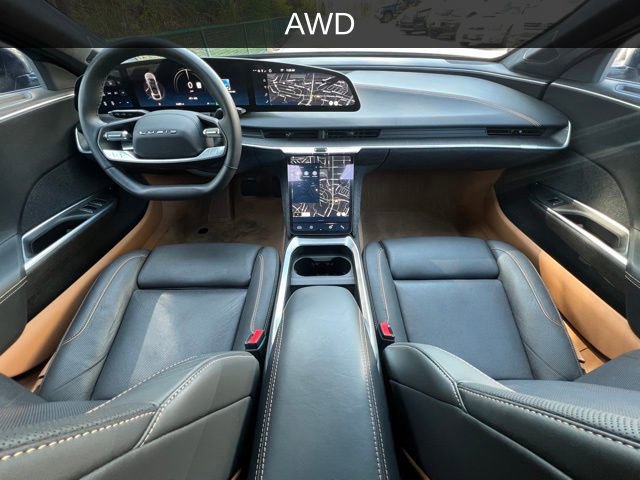 Used 2024 Lucid Air Touring image 2