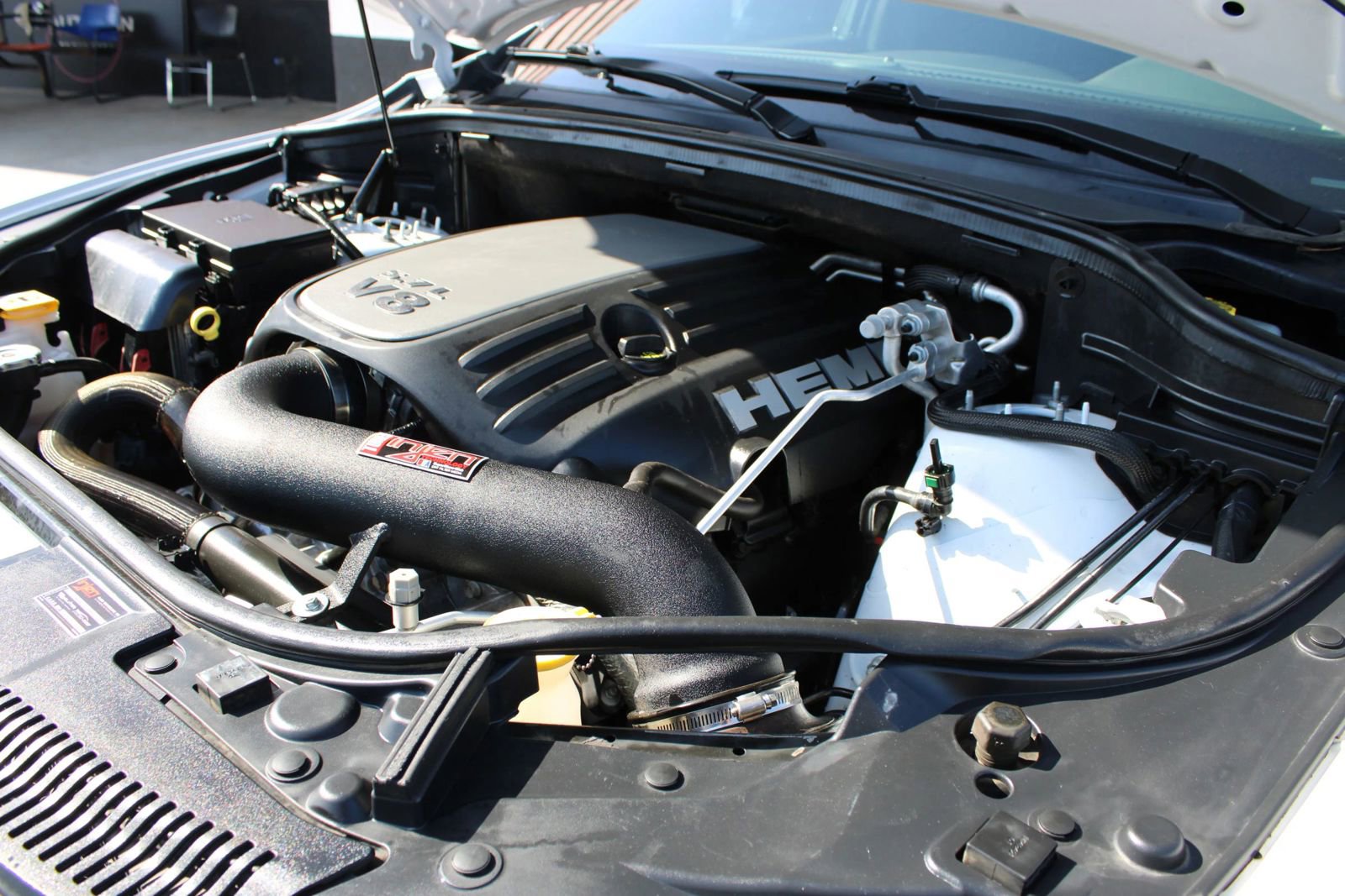 Used 2018 Dodge Durango R/T w/ Blacktop Package RWD image 33