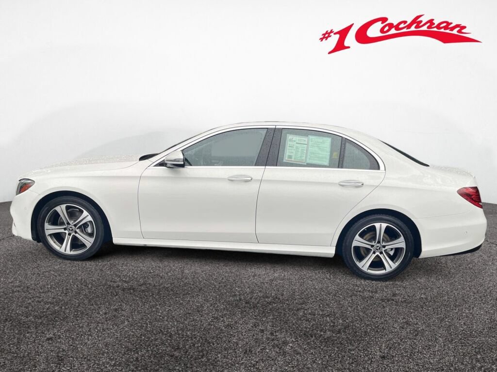 Certified 2018 Mercedes-Benz E 300 4MATIC image 10
