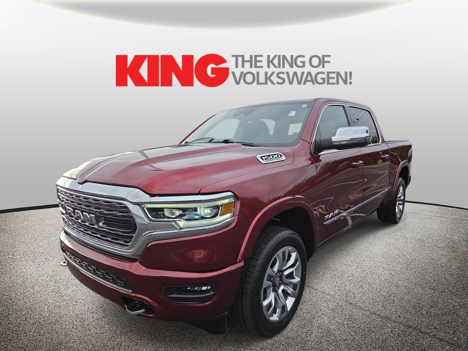 Used 2023 RAM 1500 Limited w/ Body Color Bumper Group AWD/4WD image 8
