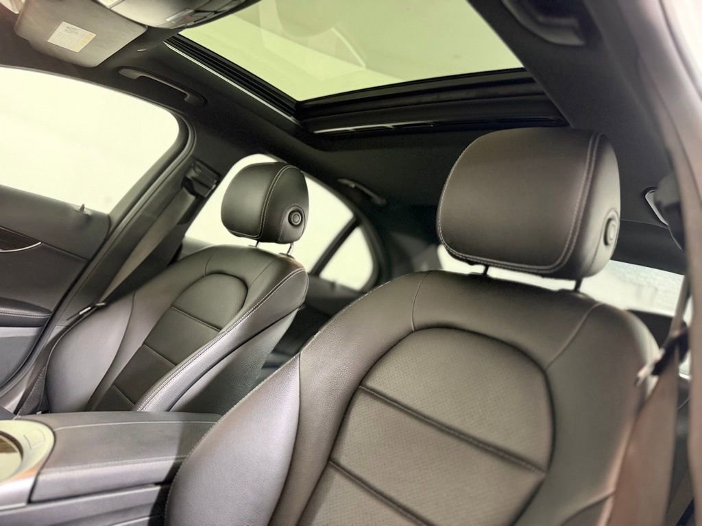 Used 2020 Mercedes-Benz C 300 4MATIC Sedan image 17