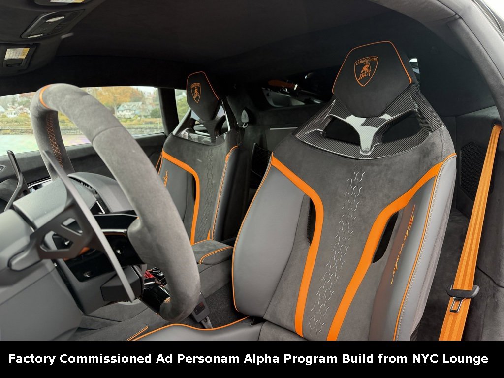 Used 2024 Lamborghini Huracan Sterrato image 33