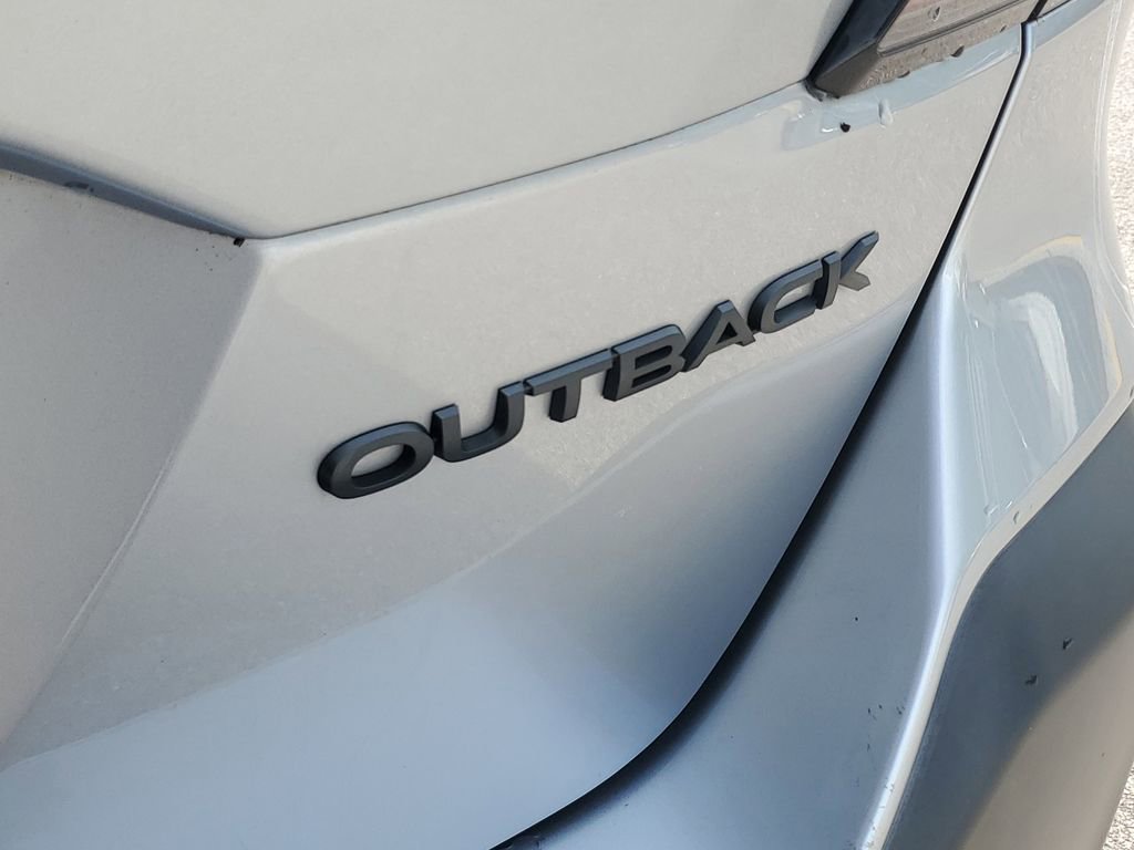 Used 2023 Subaru Outback Onyx Edition AWD/4WD image 31