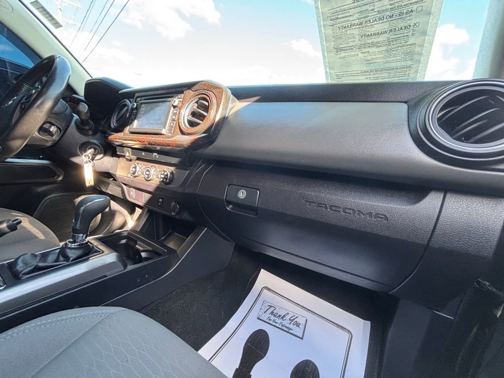 Used 2017 Toyota Tacoma SR5 w/ Tow Package image 16
