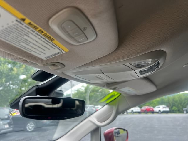 Used 2017 Chrysler Pacifica Touring-L Plus w/ Advanced Safetytec Group FWD image 22