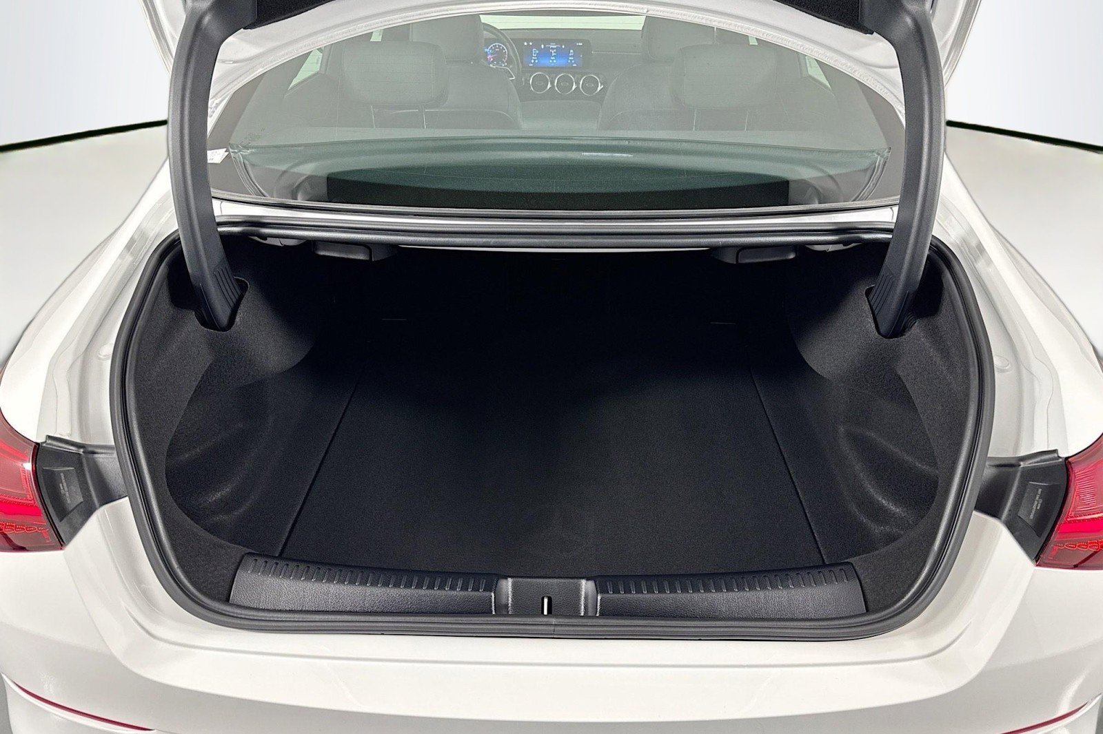 Certified 2026 Mercedes-Benz CLA 250 image 24