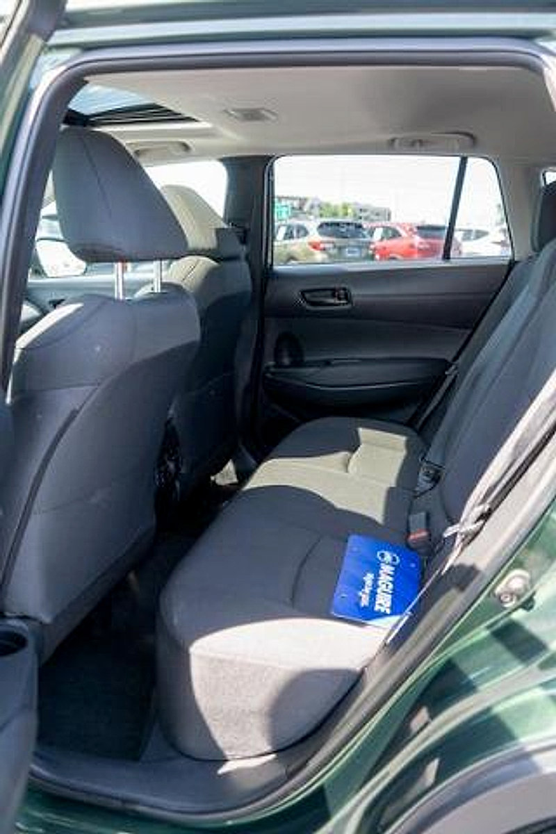 Used 2023 Toyota Corolla Cross LE w/ Moonroof Package AWD/4WD image 11
