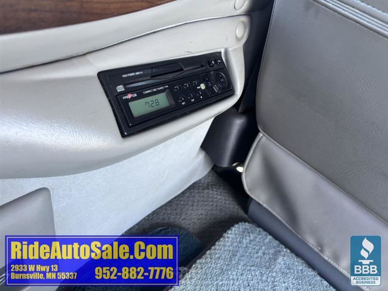 Used 2000 Dodge B1500 RWD image 25