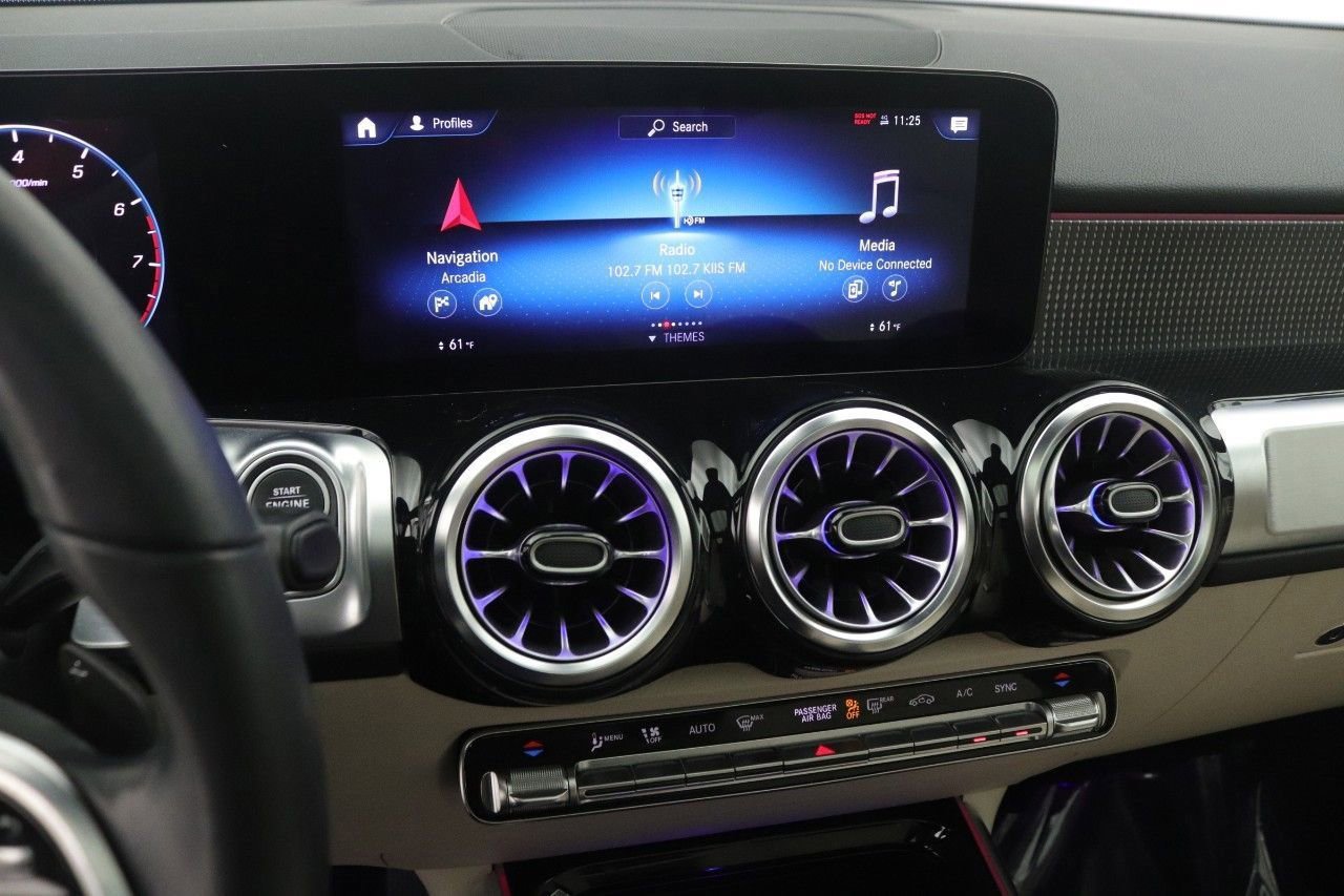 Certified 2022 Mercedes-Benz GLB 250 image 11