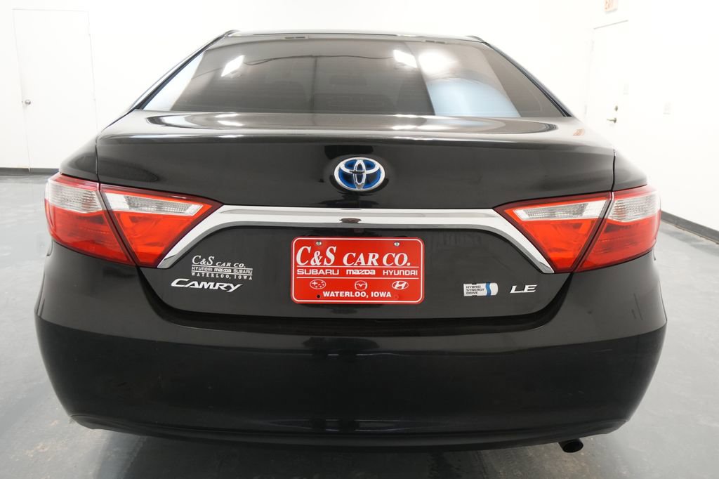 Used 2017 Toyota Camry LE FWD image 6