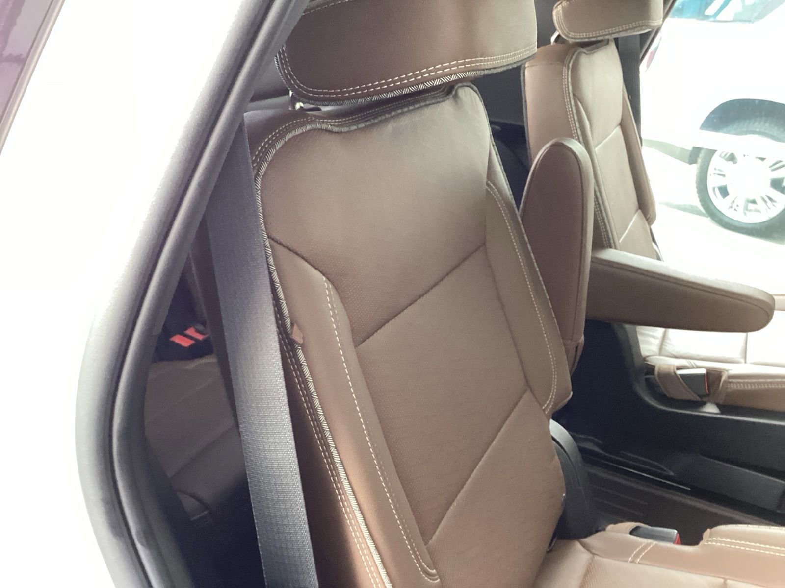 Used 2022 Chevrolet Tahoe High Country image 21