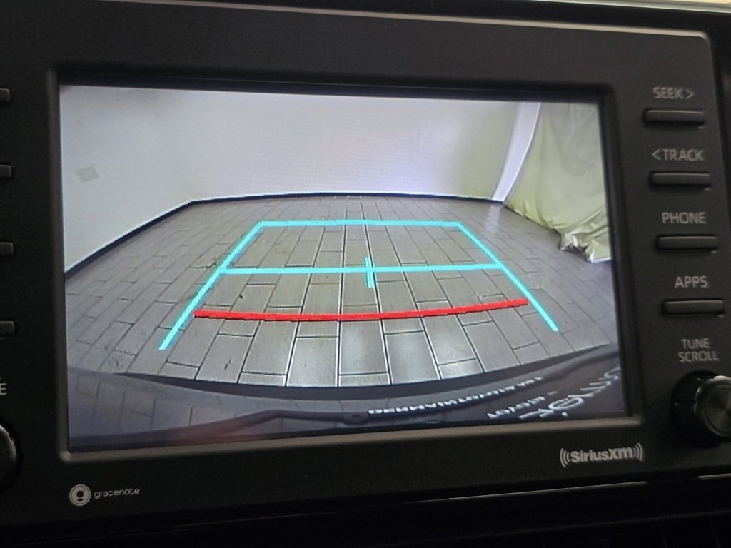 Used 2022 Toyota RAV4 XLE image 5