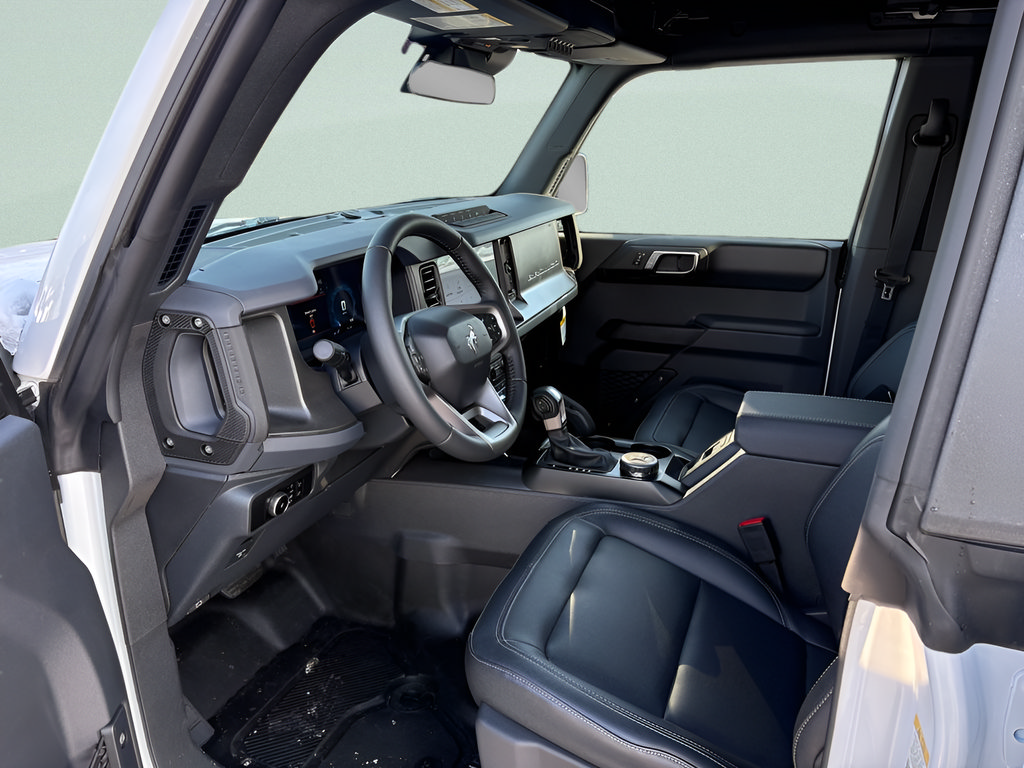 New 2025 Ford Bronco Badlands AWD/4WD image 3