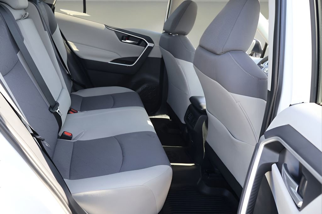Certified 2024 Toyota RAV4 XLE image 16