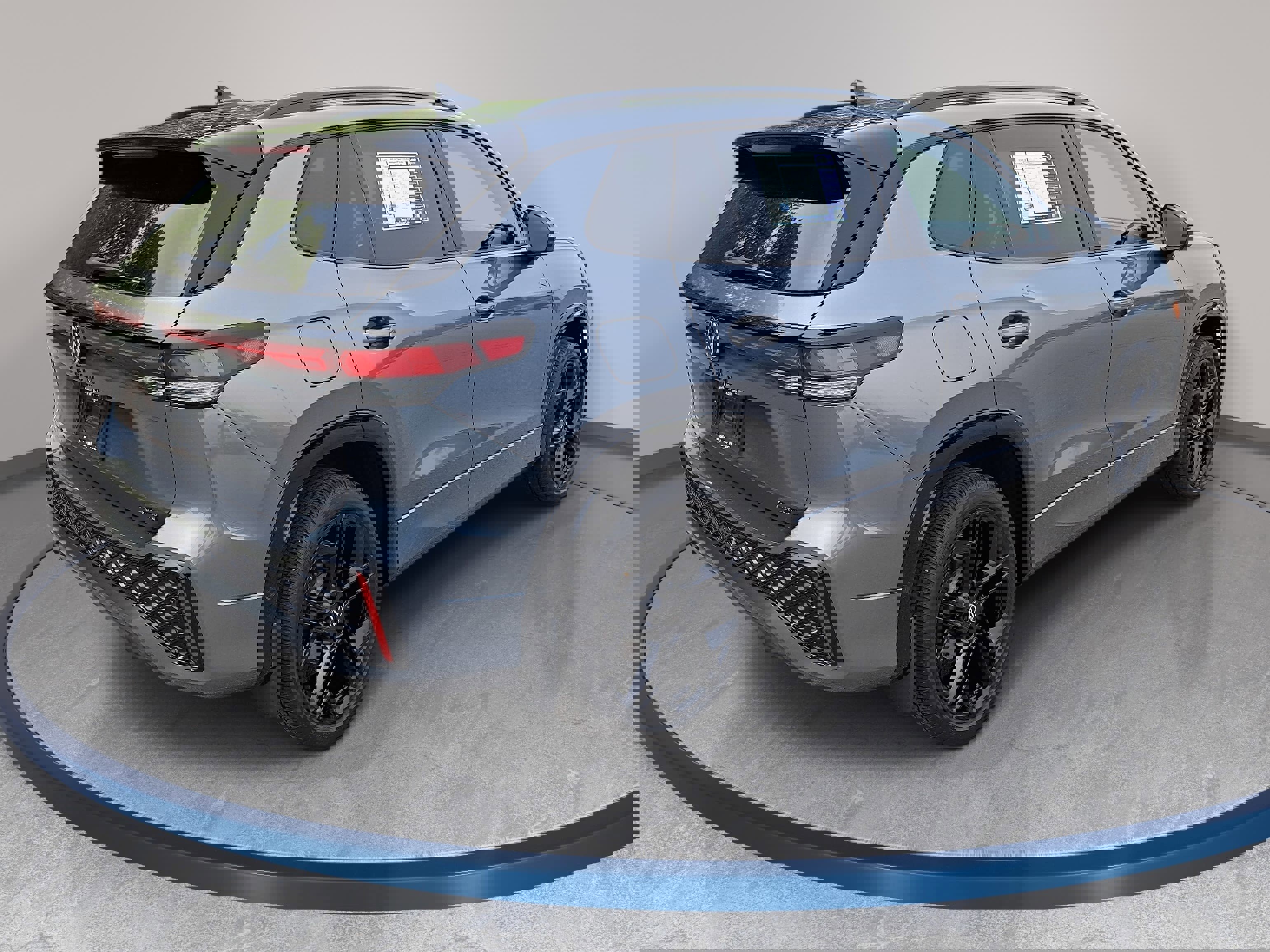 Used 2025 Volkswagen Tiguan SE R-Line image 5