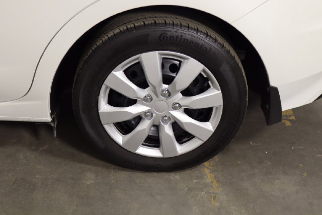 Used 2019 Subaru Impreza 2.0i AWD/4WD image 37