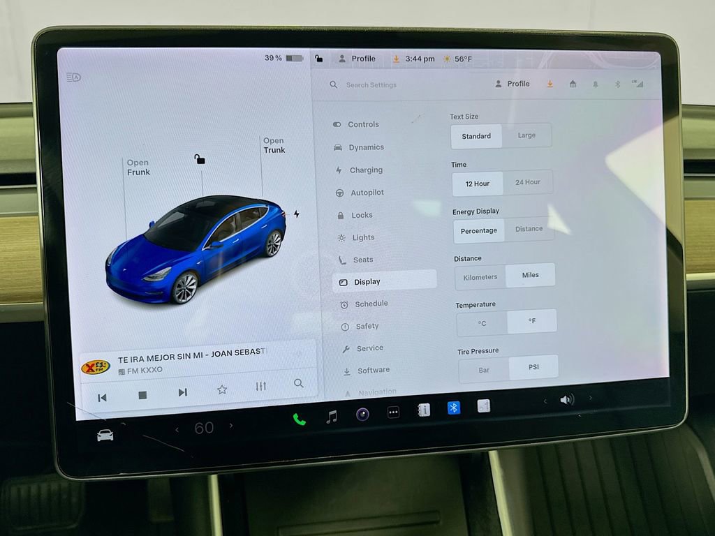 Used 2018 Tesla Model 3 Long Range image 26