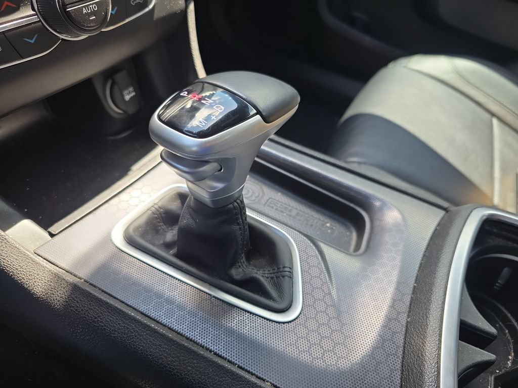 Used 2018 Dodge Charger R/T w/ Plus Group RWD image 33