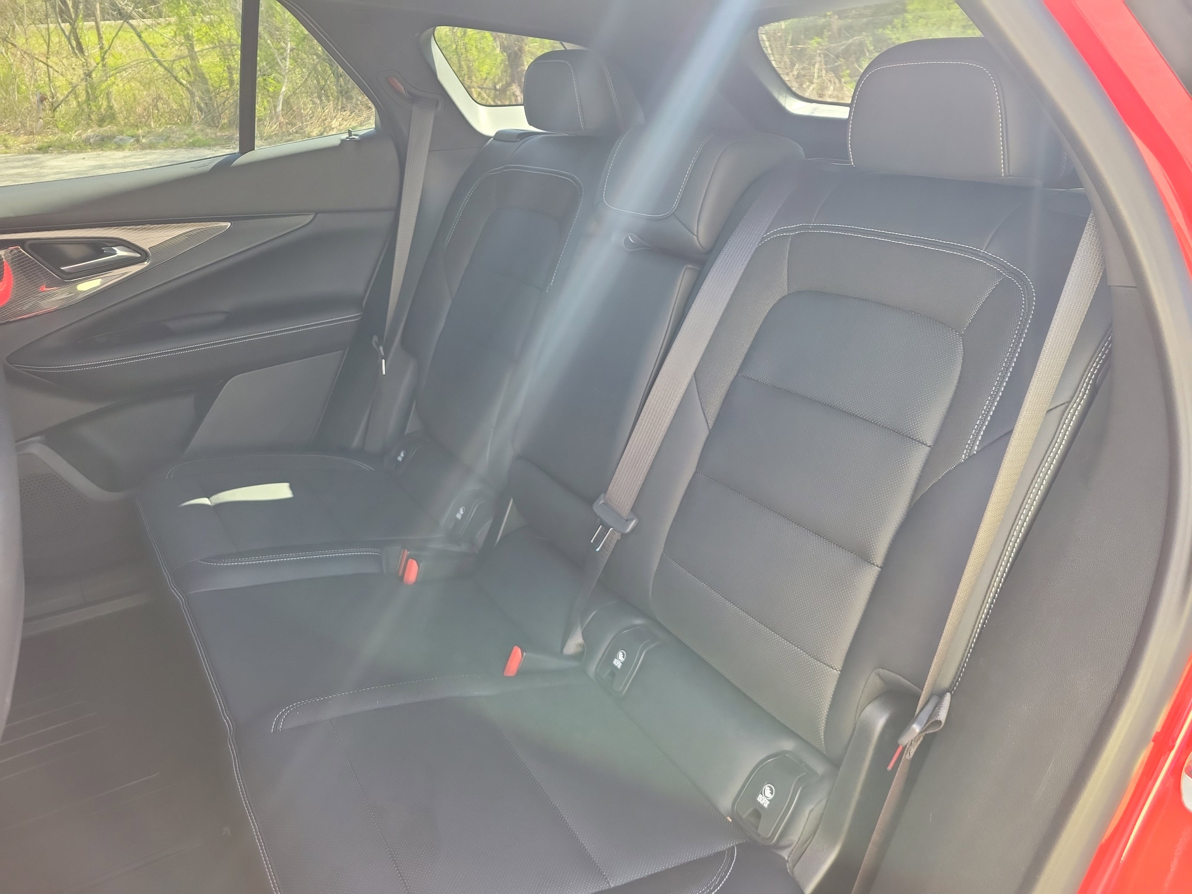 Used 2024 Chevrolet Blazer EV LT AWD/4WD image 16