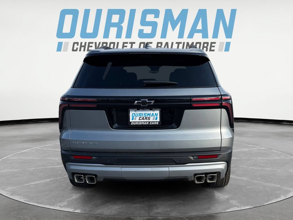 New 2027 Chevrolet Traverse LT w/ Driver Confidence Package FWD image 5