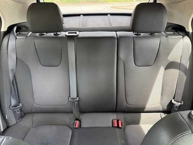 Used 2023 Buick Encore GX Preferred w/ Cold Weather Comfort Package FWD image 30