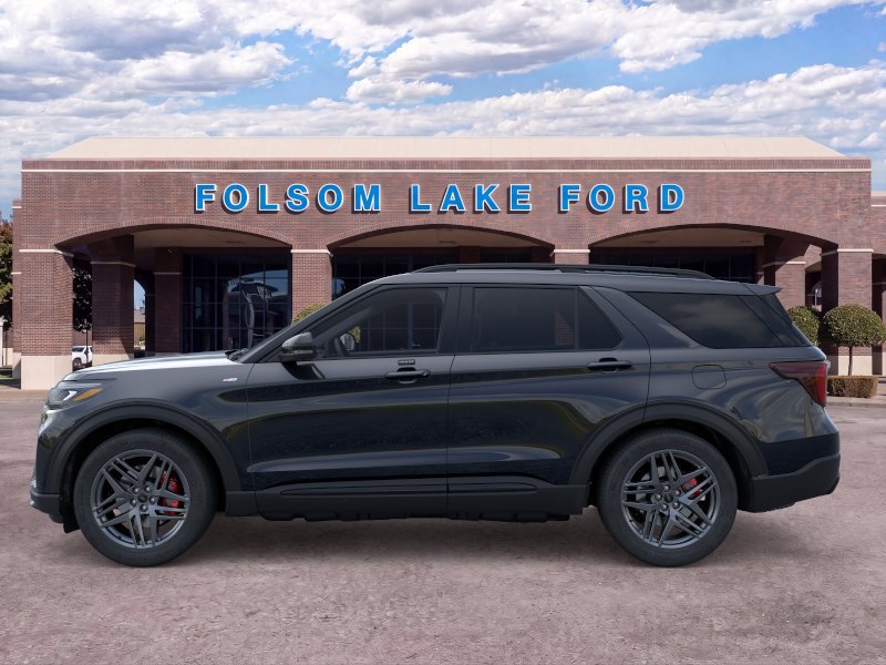 New 2026 Ford Explorer ST-Line w/ ST-Line Street Pack AWD/4WD image 3