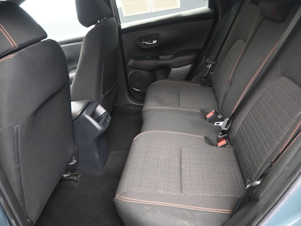 Used 2024 Honda HR-V Sport image 11