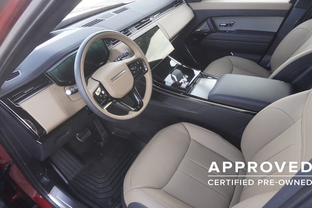 Used 2025 Land Rover Range Rover Sport Dynamic SE image 18