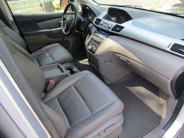 Used 2011 Honda Odyssey Touring image 16