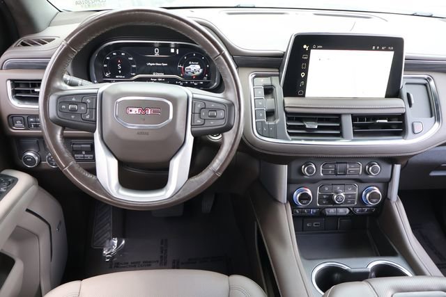 Used 2022 GMC Yukon SLT w/ SLT Luxury Package RWD image 18