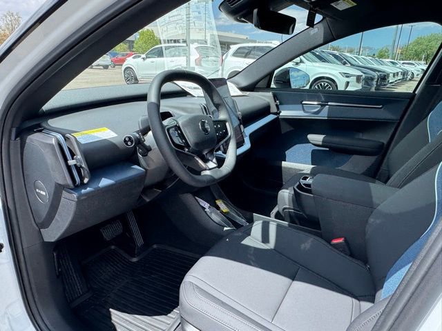 New 2025 Volvo EX30 Plus w/ Protection Package Premier image 11