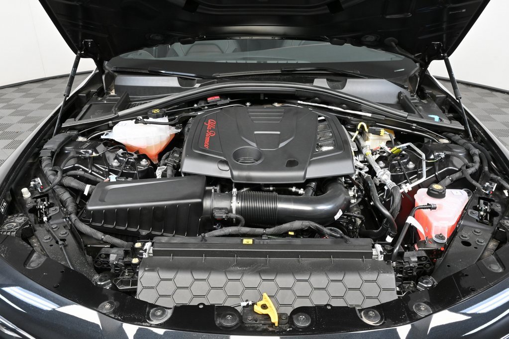 New 2025 Alfa Romeo Giulia w/ Driving Assist Package image 31