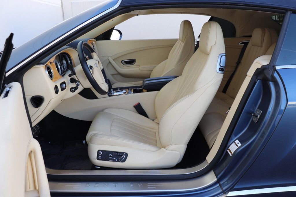 Used 2014 Bentley Continental GT AWD/4WD image 26