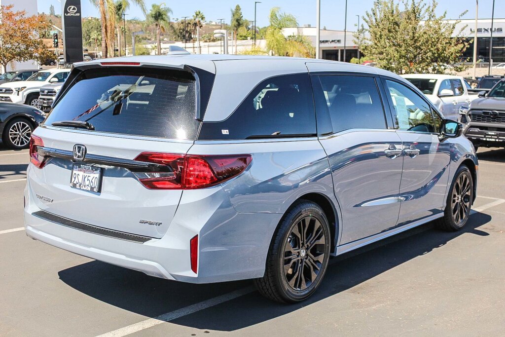 Used 2025 Honda Odyssey Sport-L image 28