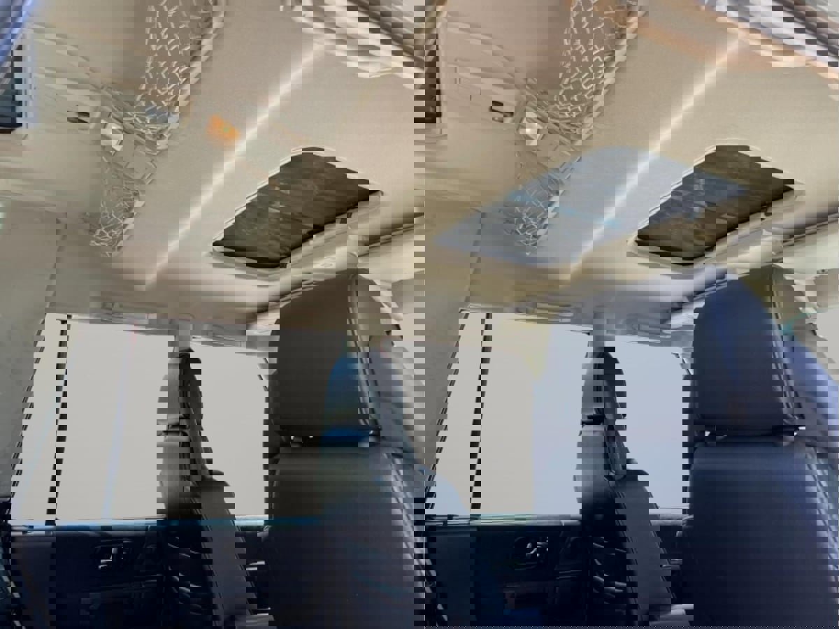 Used 2004 Land Rover Discovery SE image 19