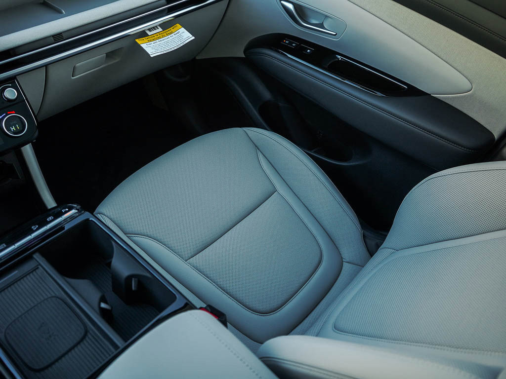 New 2026 Hyundai Tucson Limited image 26