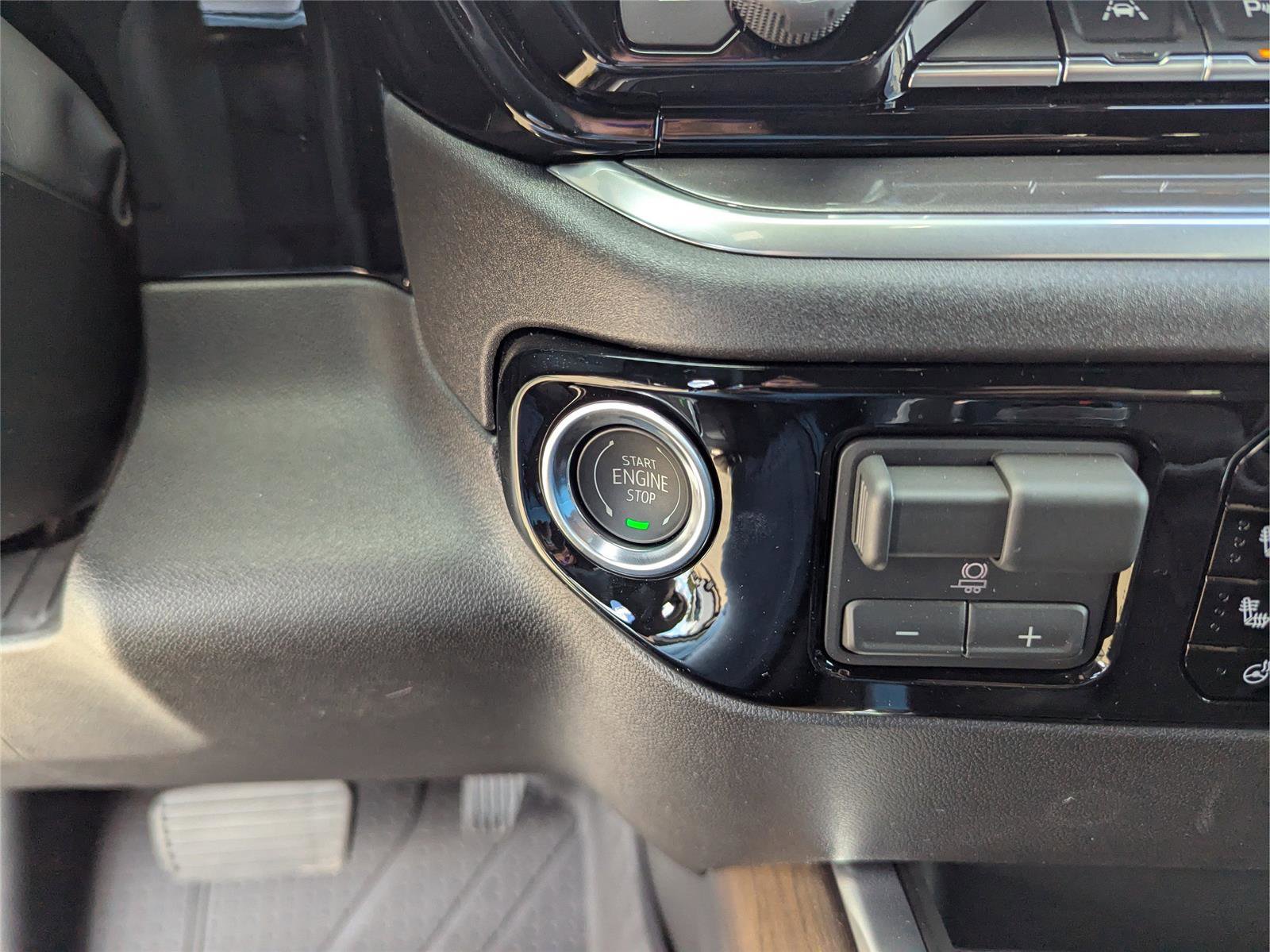 New 2026 Chevrolet Silverado 1500 High Country image 15